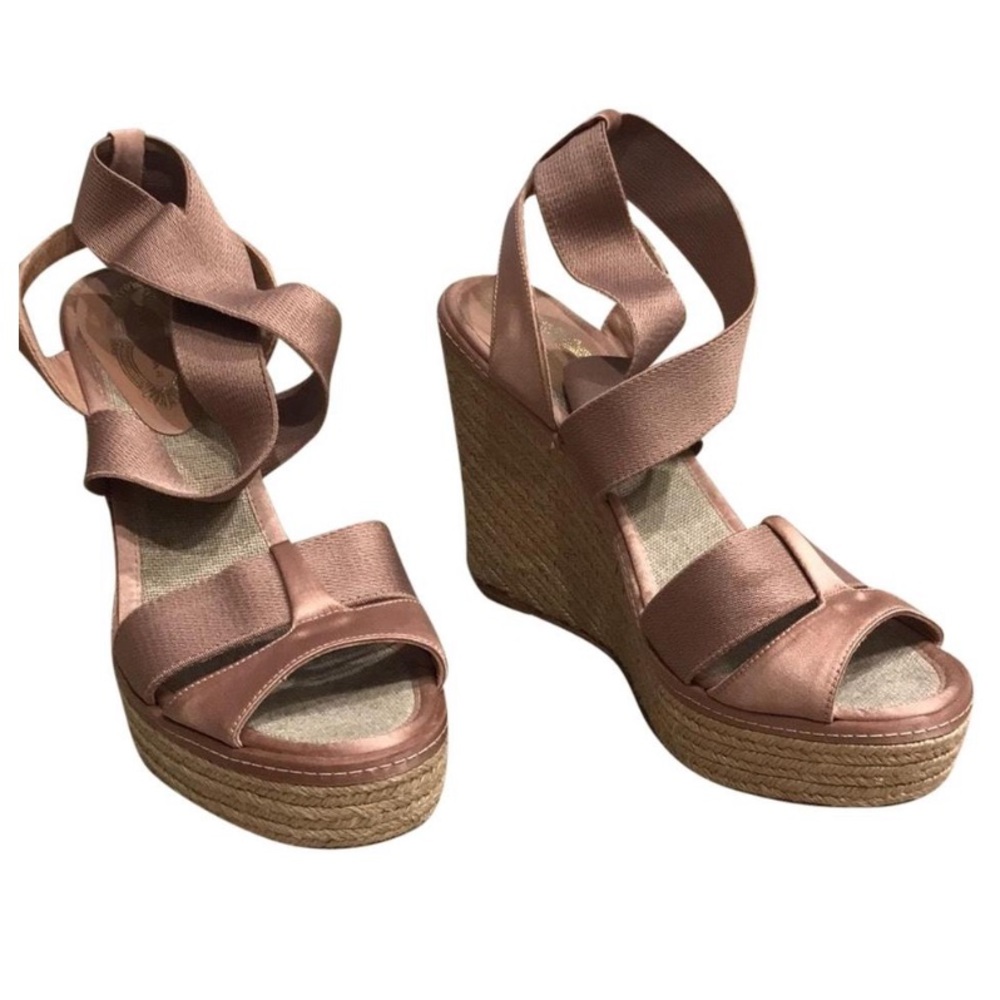 Elie Tahari Blush Wedges